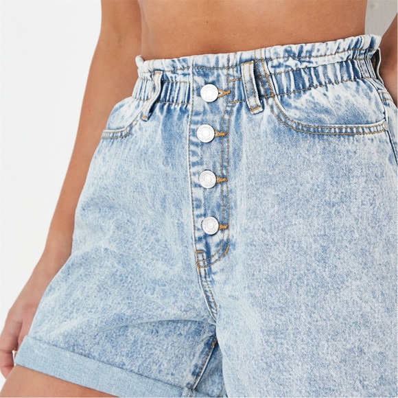 MISSGUIDED - Button Paperbag Waist Denim Shorts - Picture 6 of 14